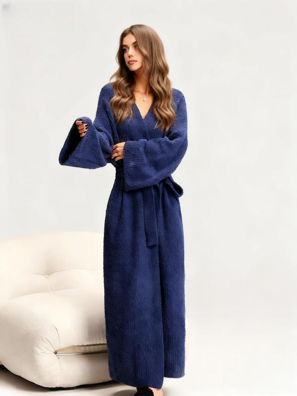 Douceur du peluche douillet | Peignoir en polaire double face pour femme | Vêtements d’intérieur épais en peluche longue | Pyjama en flanelle chaud pour l’automne et l’hiver | Doux, confortable et adapté à un usage intérieur et extérieur — vignette 4
