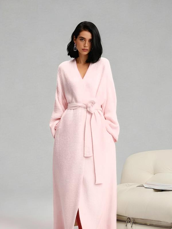 Douceur du peluche douillet | Peignoir en polaire double face pour femme | Vêtements d’intérieur épais en peluche longue | Pyjama en flanelle chaud pour l’automne et l’hiver | Doux, confortable et adapté à un usage intérieur et extérieur — vignette 9