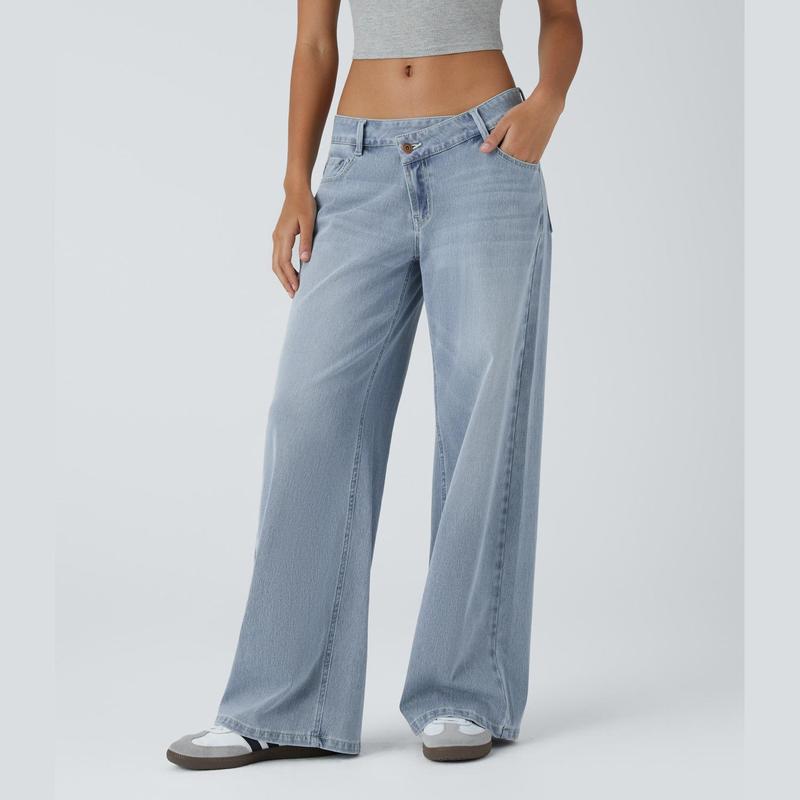 Halara Flex™ Jean large asymétrique taille basse avec bouton, fermeture éclair et poches multiples, délavé et extensible en maille