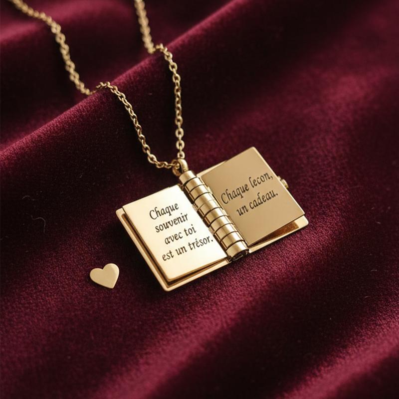 Un collier en forme de livre, gravé de textes, rempli d’amour et de gratitude envers sa mère. C’est le cadeau idéal à offrir à maman, convenant pour la fête des mères, les anniversaires, le Nouvel An, Noël et bien d’autres occasions. — vignette 9